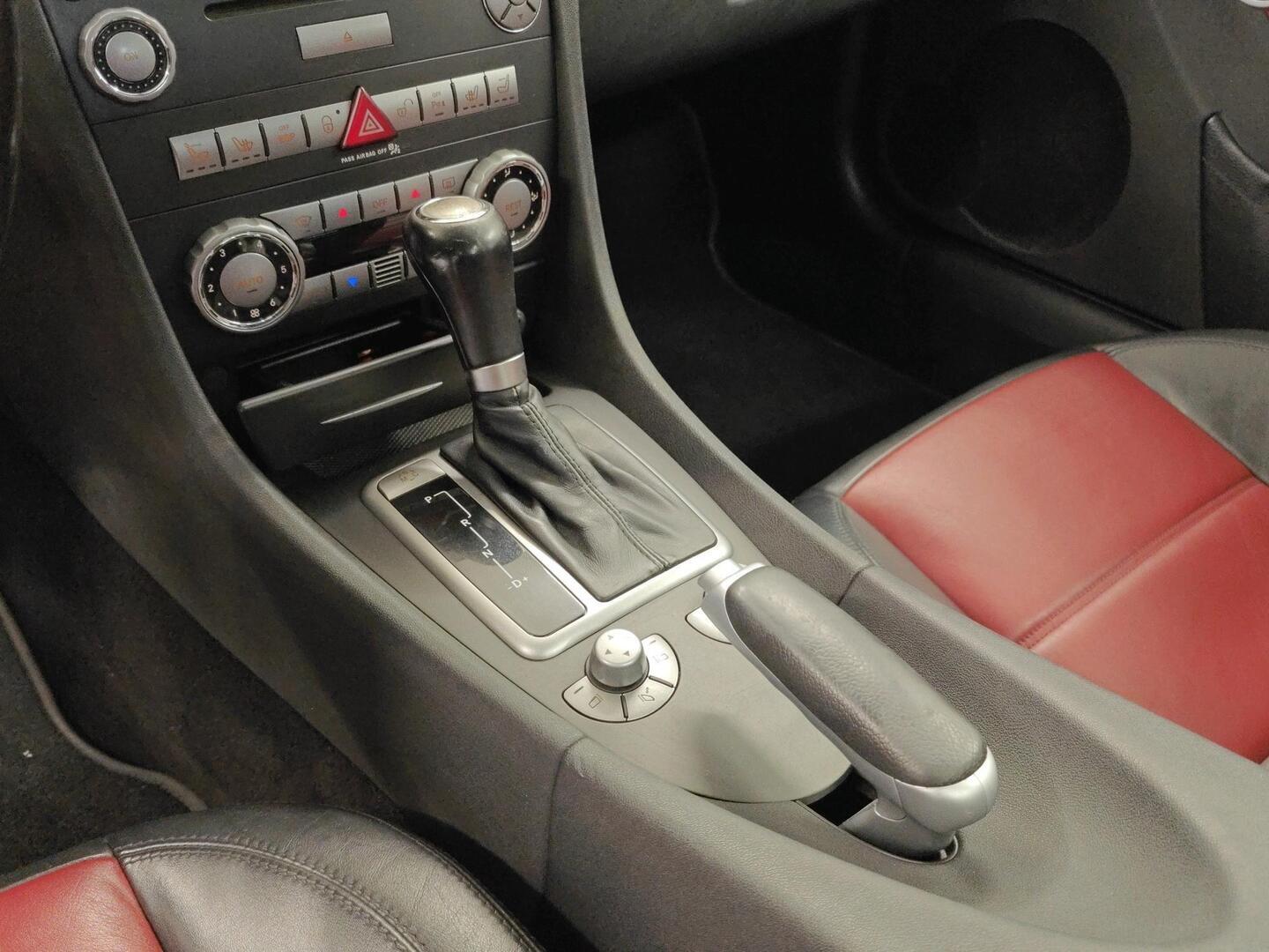 MERCEDES-BENZ SLK 55 AMG 2005