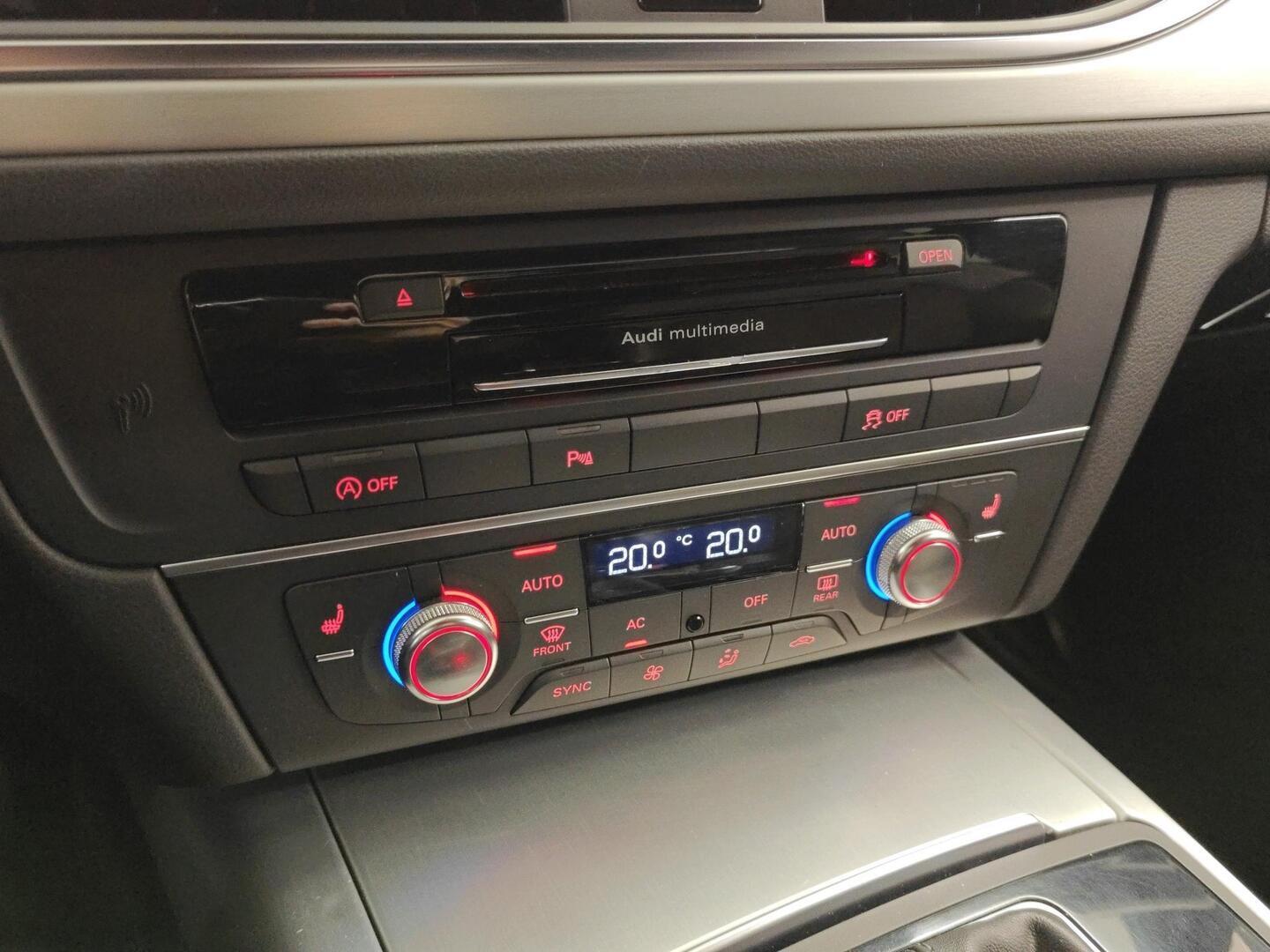 AUDI A6 2012
