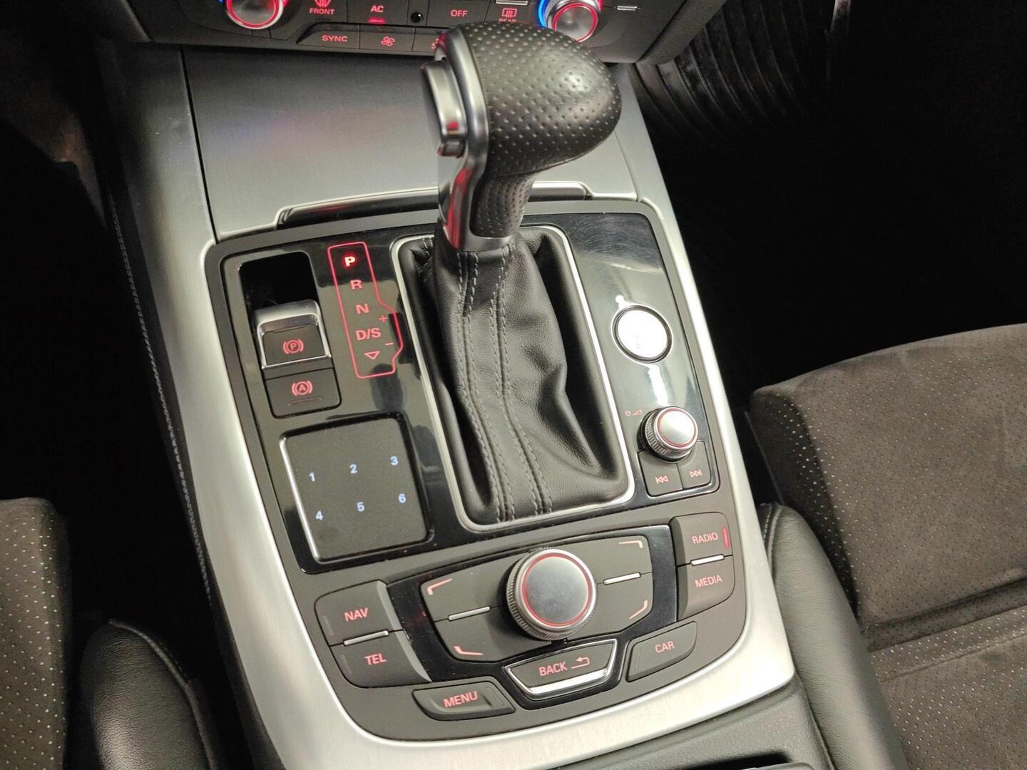 AUDI A6 2012