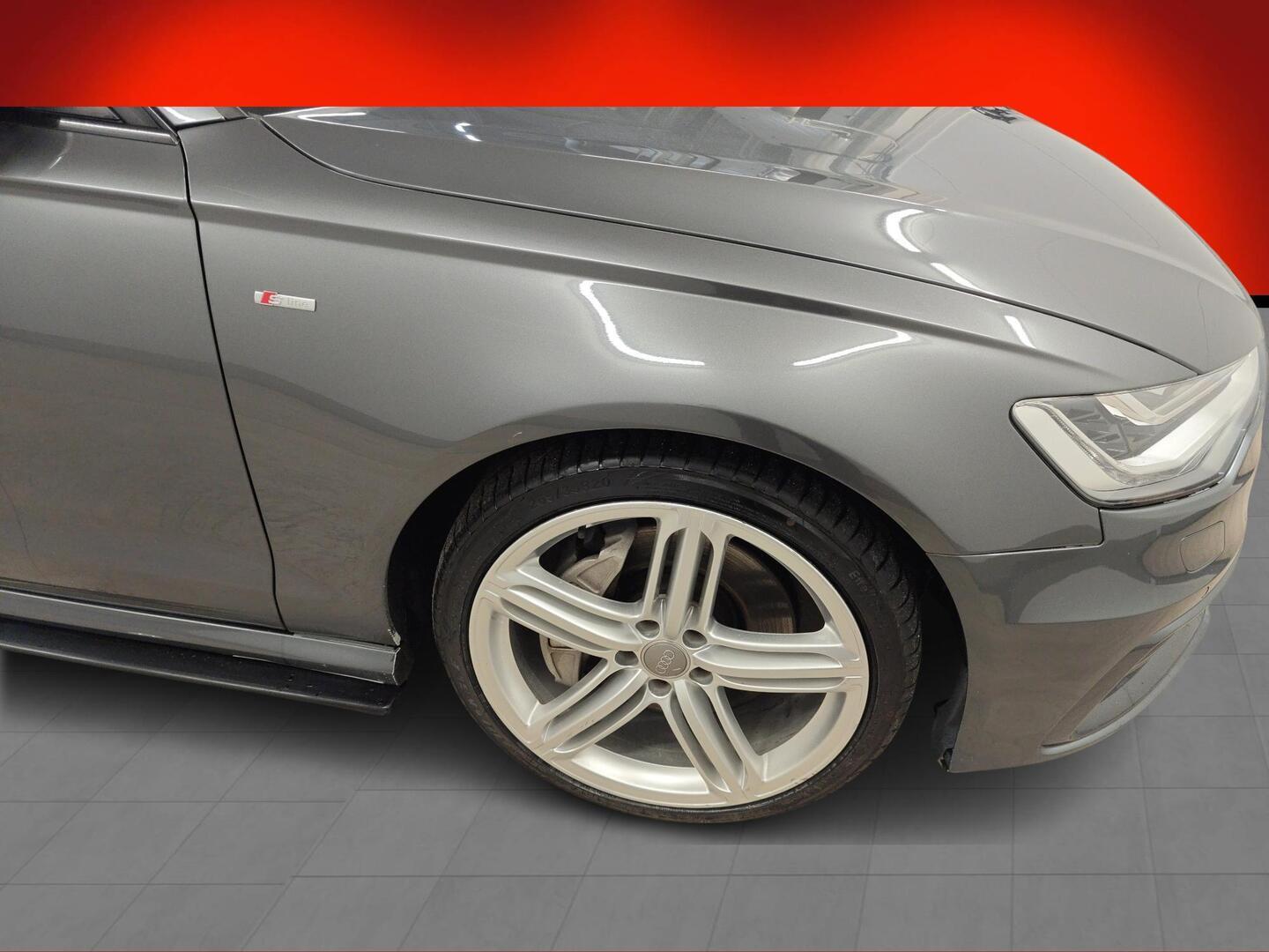 AUDI A6 2012