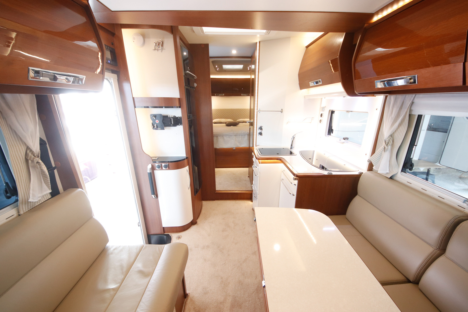 RAPIDO 7096F SCANDINAVIAN EXCLUSIVE 2018