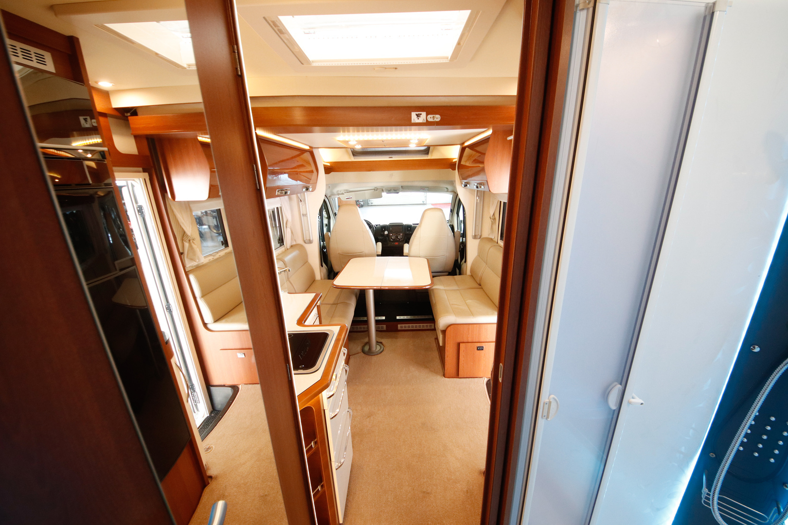 RAPIDO 7096F SCANDINAVIAN EXCLUSIVE 2018