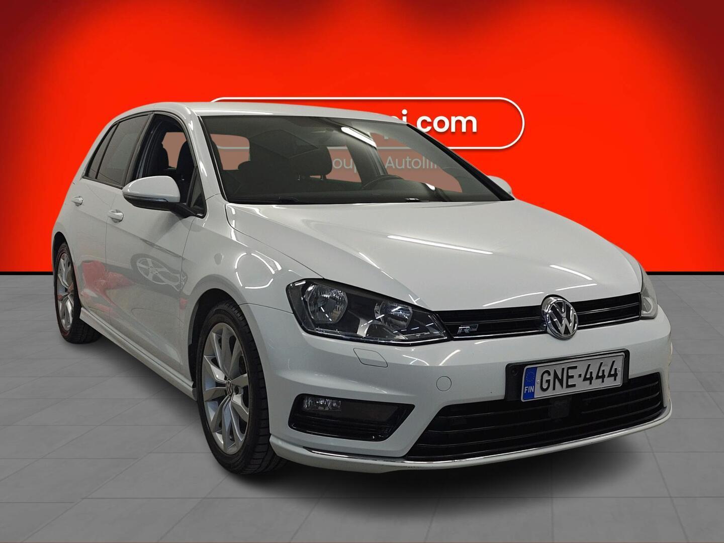 VOLKSWAGEN Golf 2016
