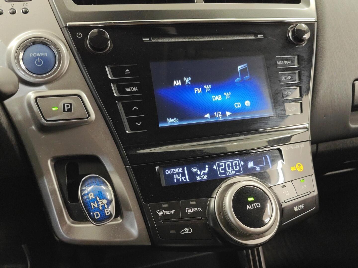 TOYOTA Prius+ 2019