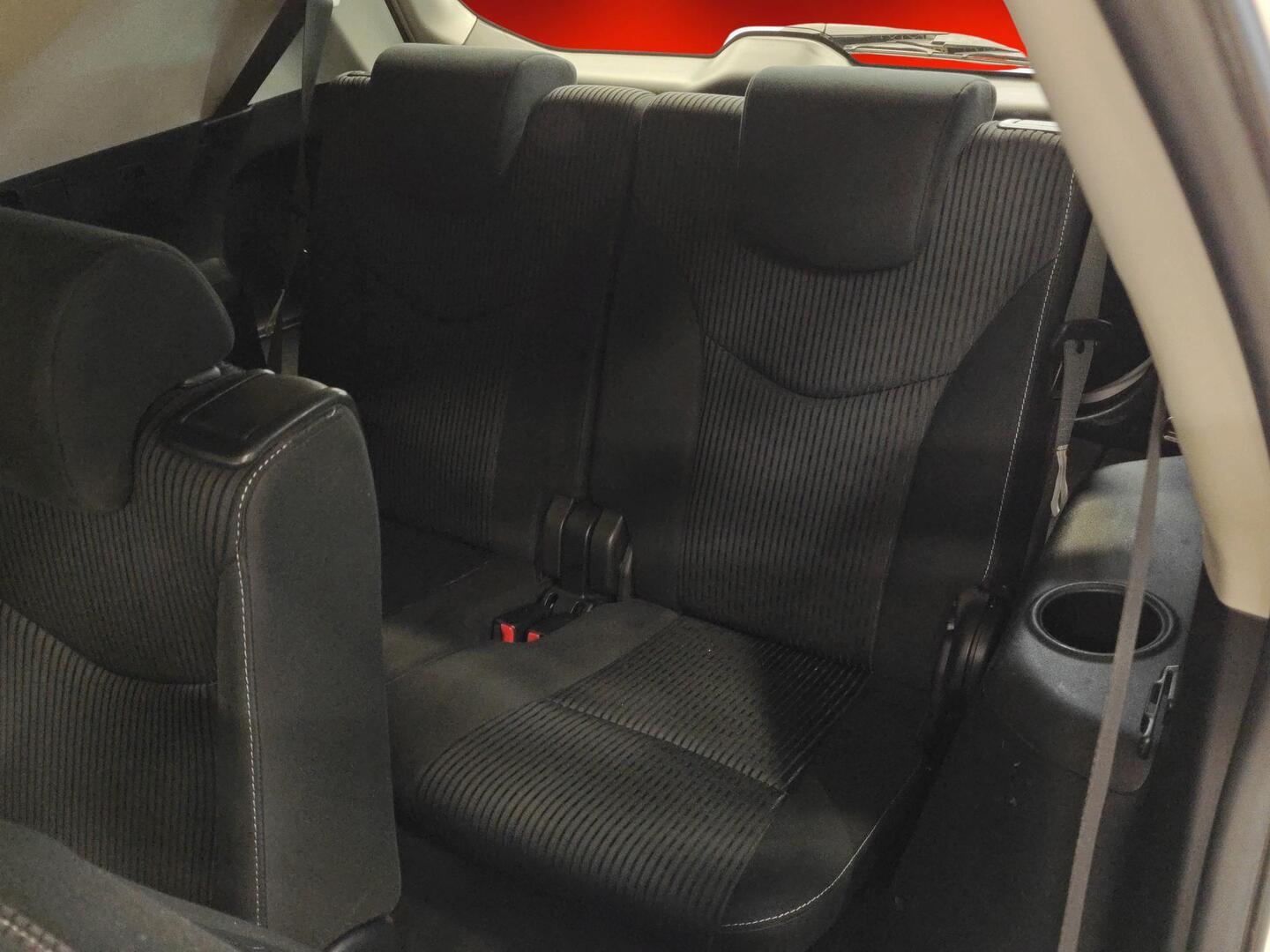 TOYOTA Prius+ 2019