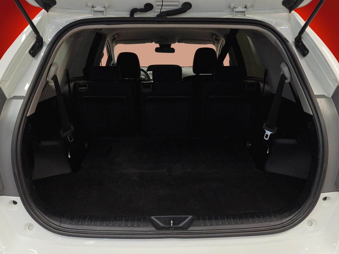 TOYOTA Prius+ 2019