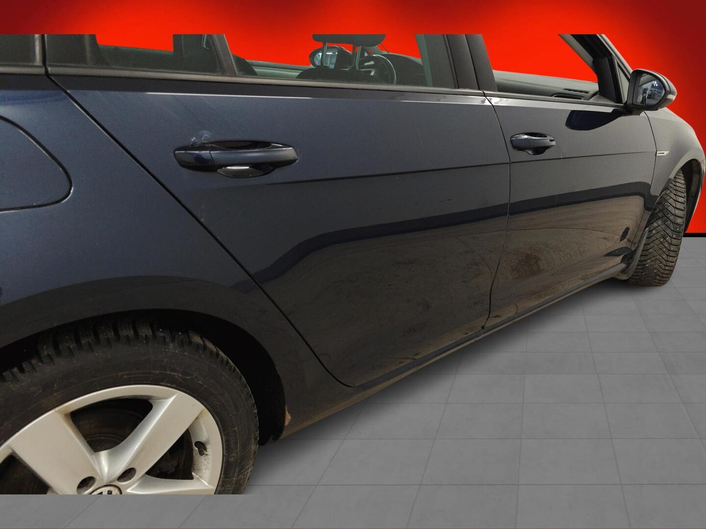 VOLKSWAGEN Golf 2014