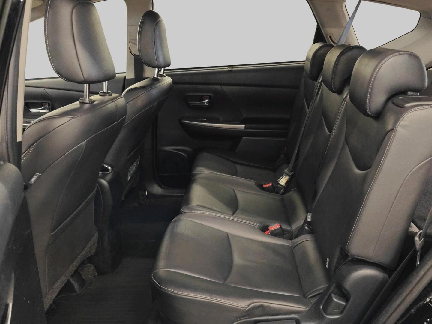 TOYOTA PRIUS+ 2019