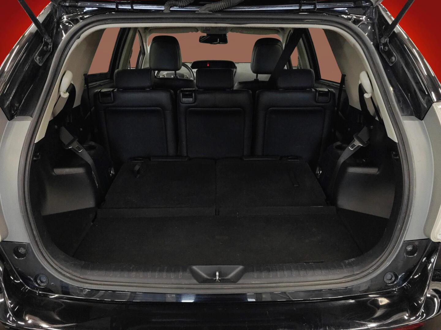 TOYOTA PRIUS+ 2019
