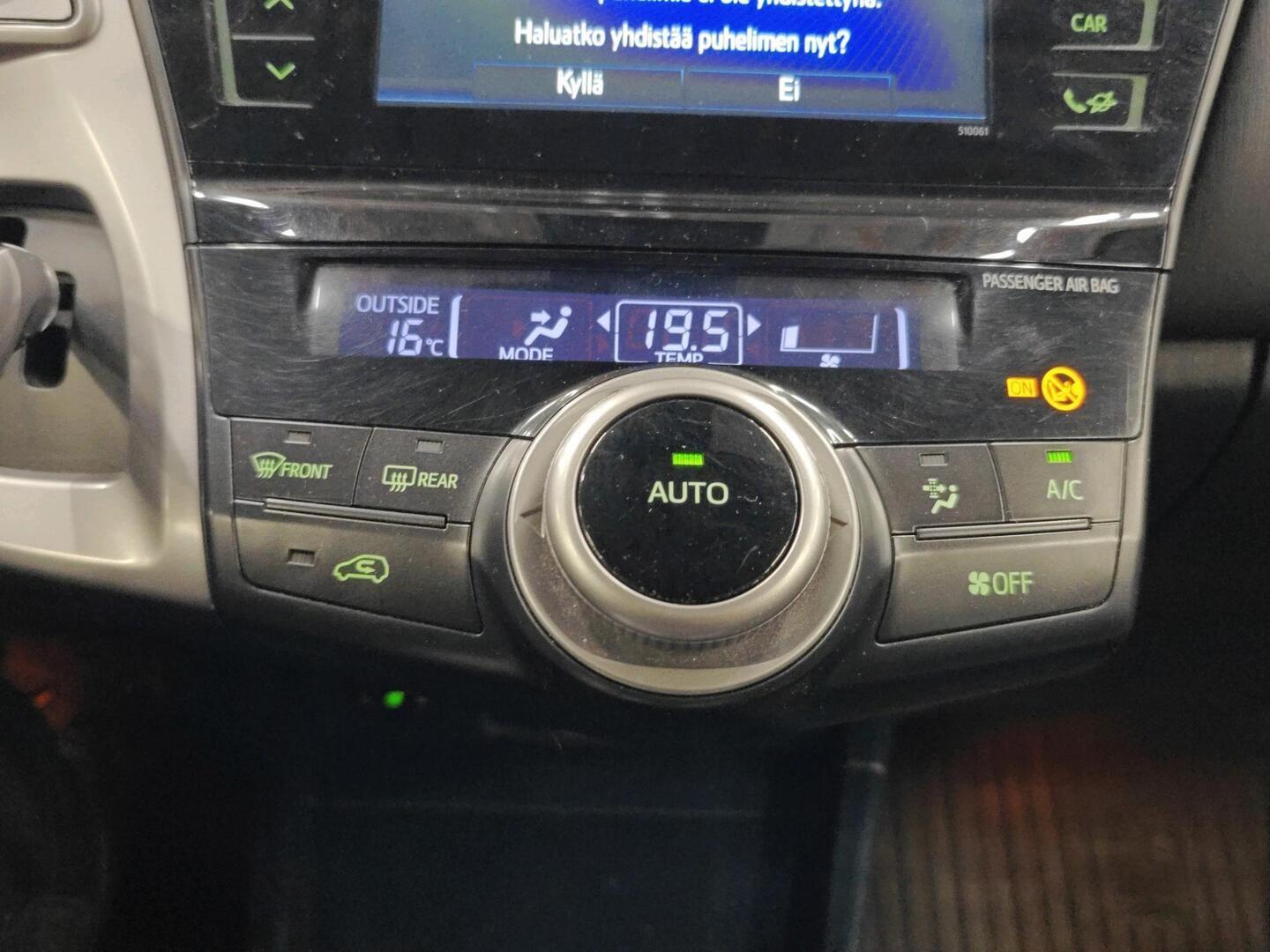 TOYOTA PRIUS+ 2019