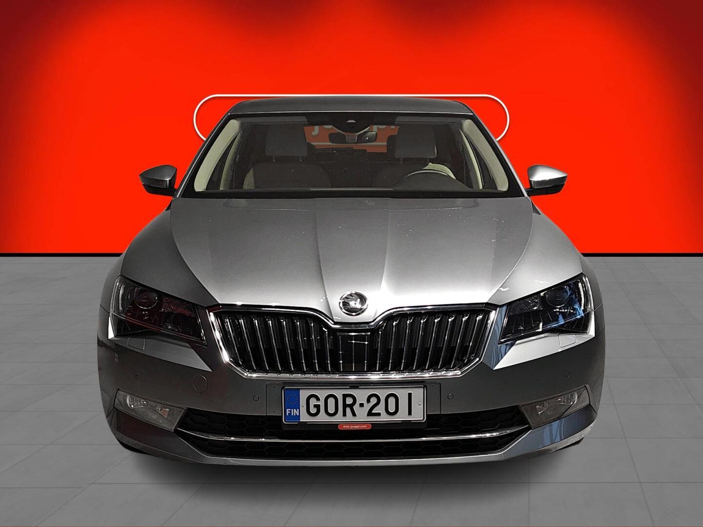 SKODA Superb 2016