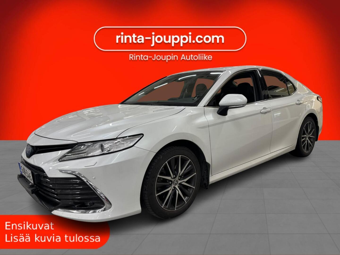 TOYOTA Camry 2021