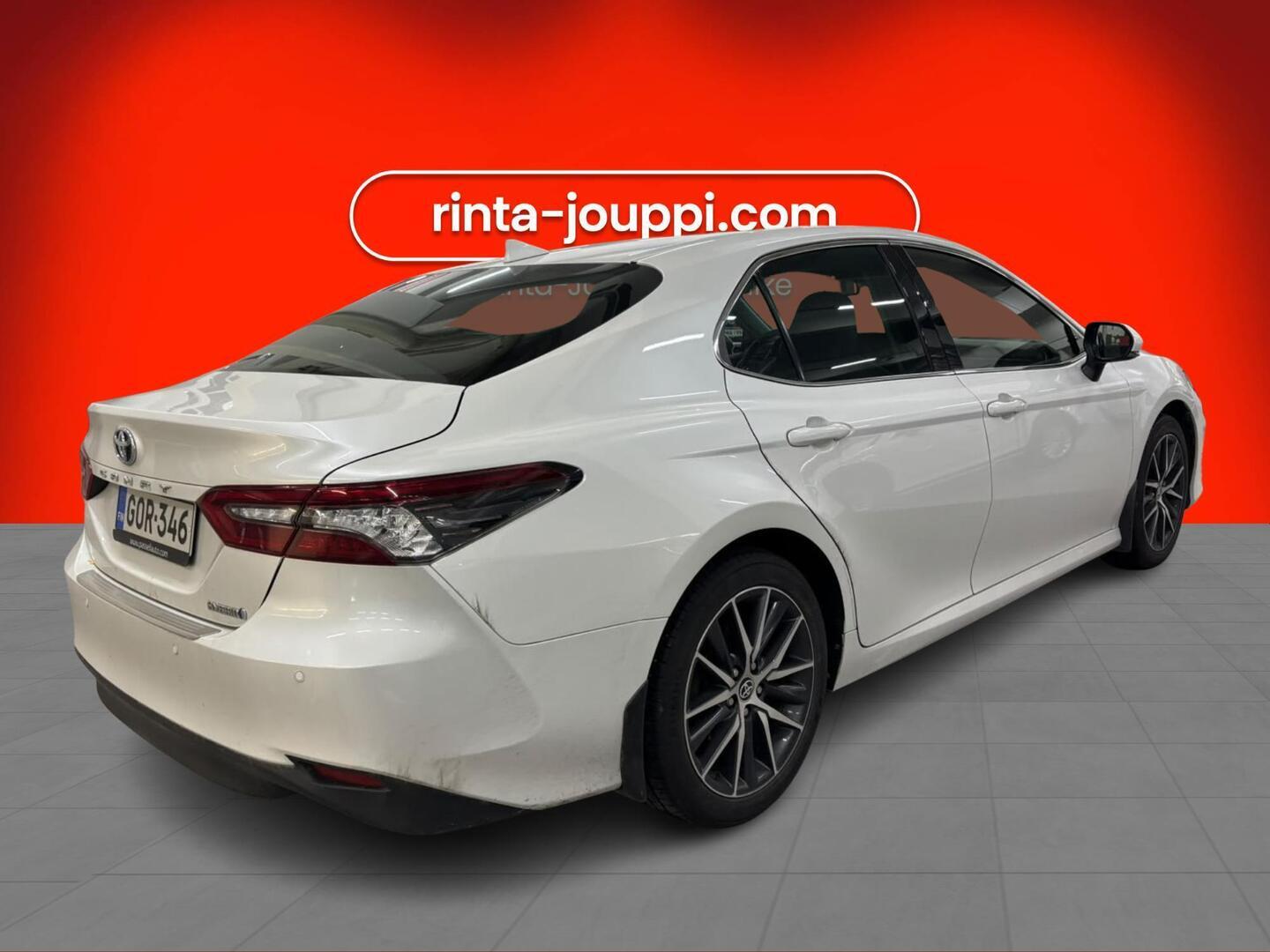 TOYOTA Camry 2021