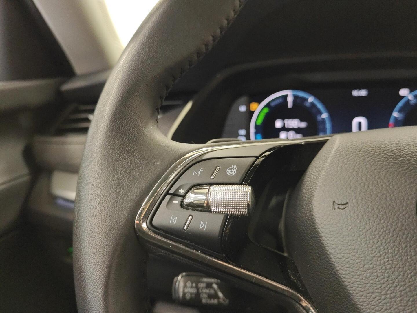 SKODA Octavia 2023