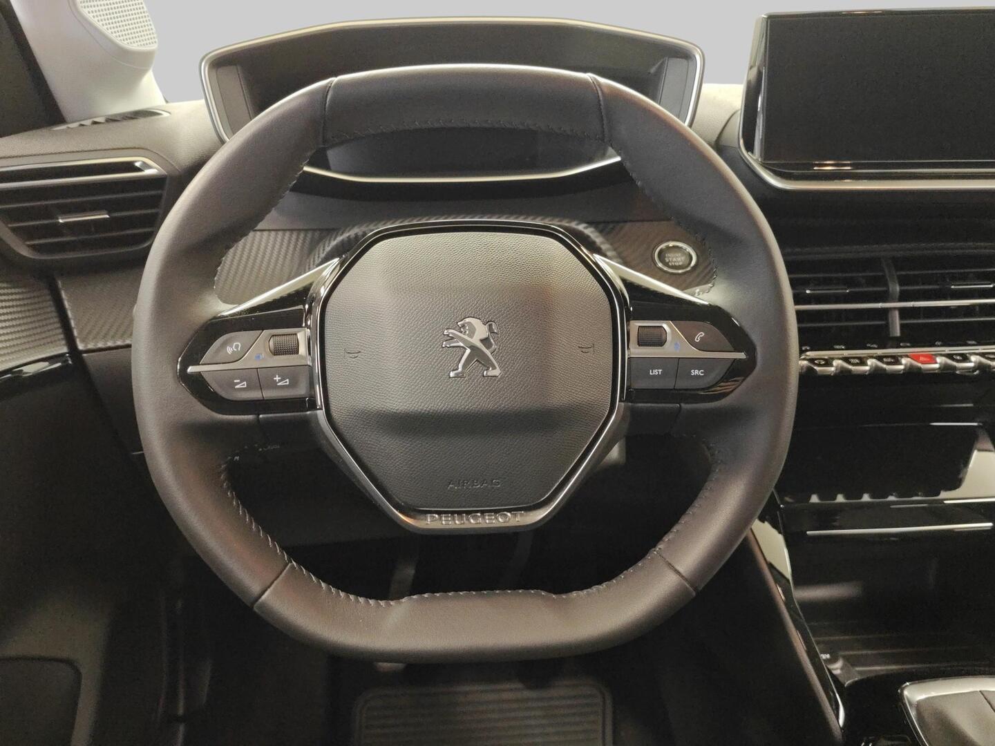 PEUGEOT 208 2022