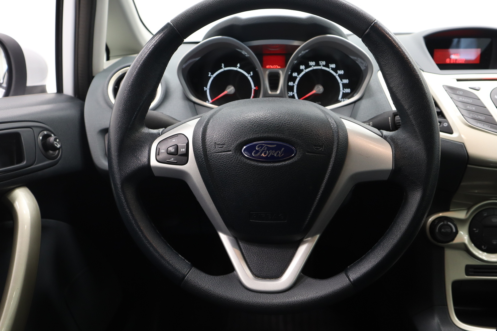 FORD Fiesta 2009