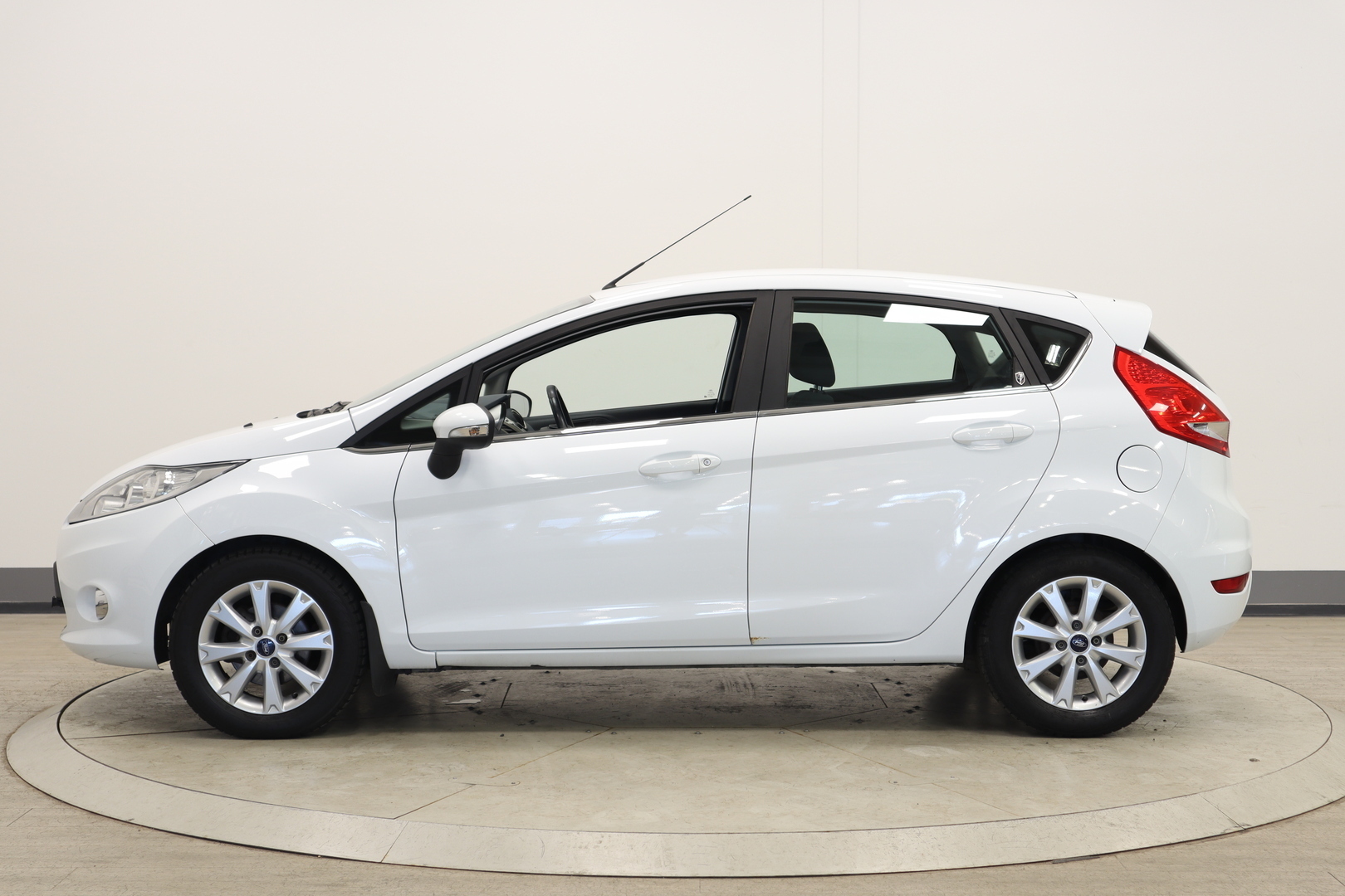 FORD Fiesta 2009