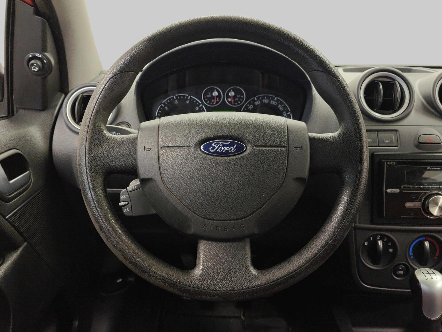 FORD Fiesta 2006