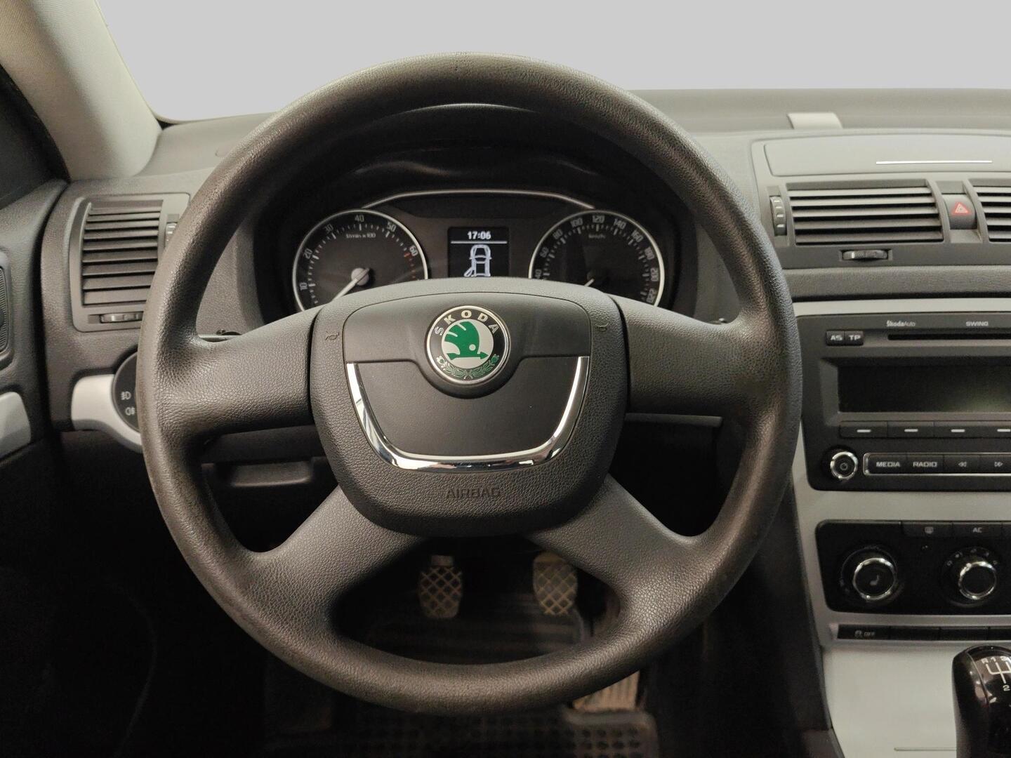 SKODA Octavia 2010