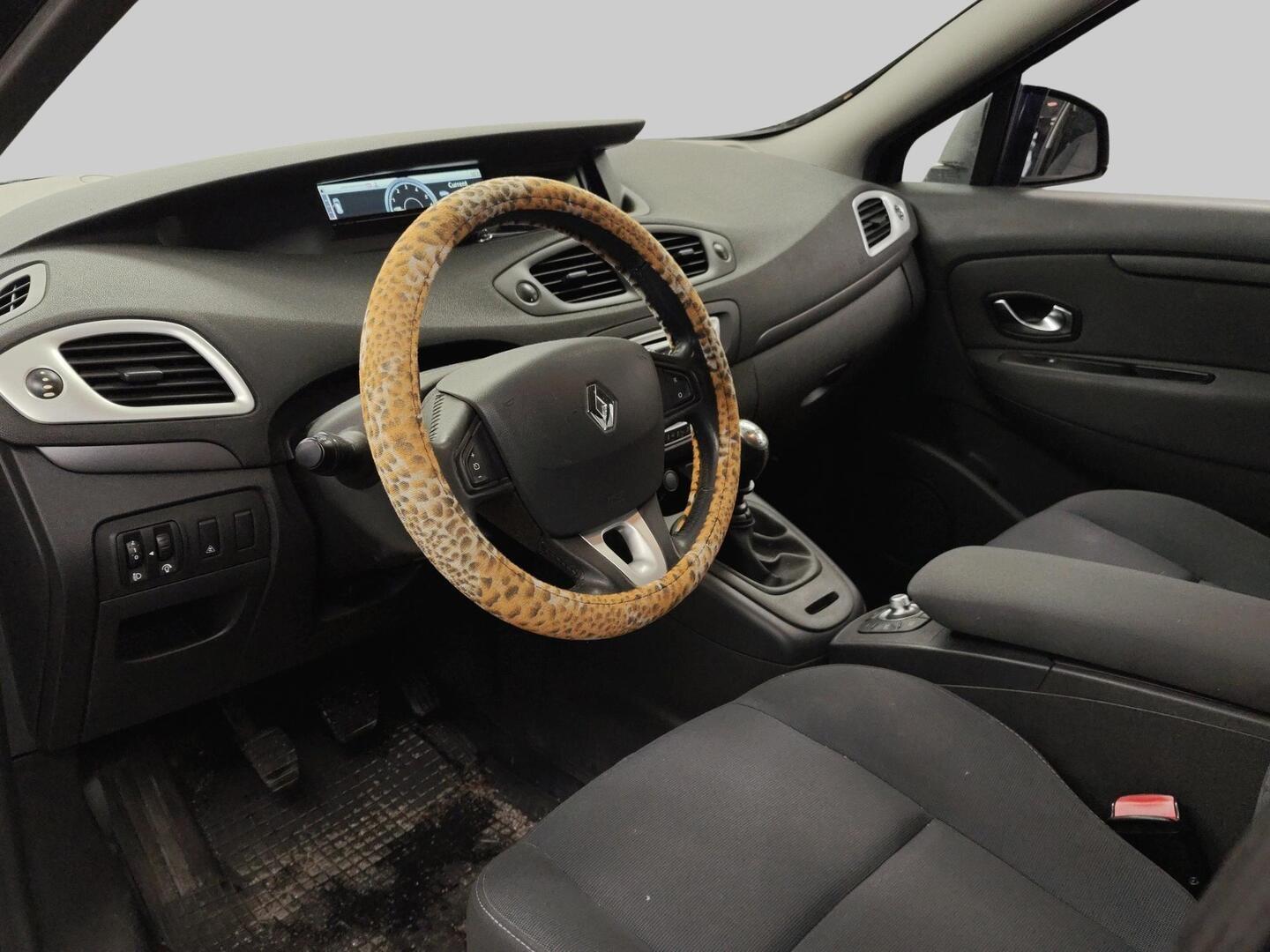 RENAULT Grand Scenic 2010