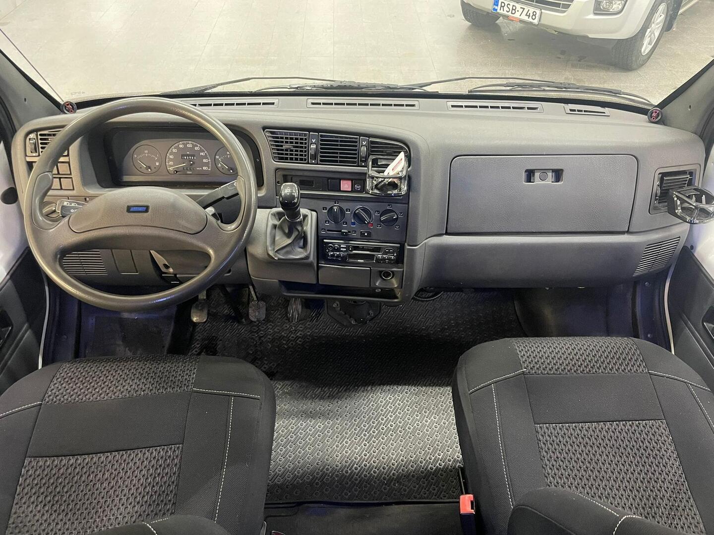 CASA CAR Casa A 2000