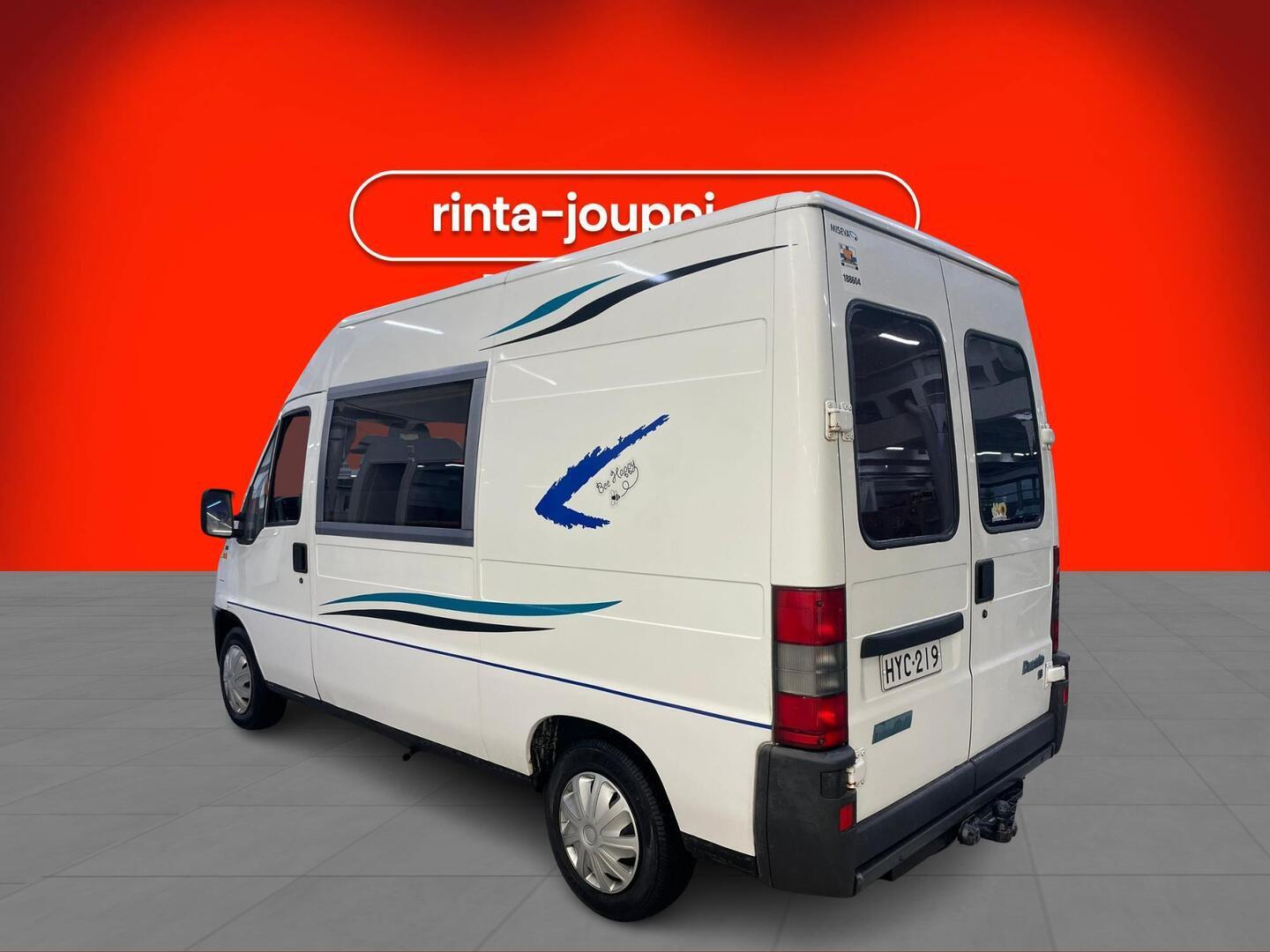 CASA CAR Casa A 2000