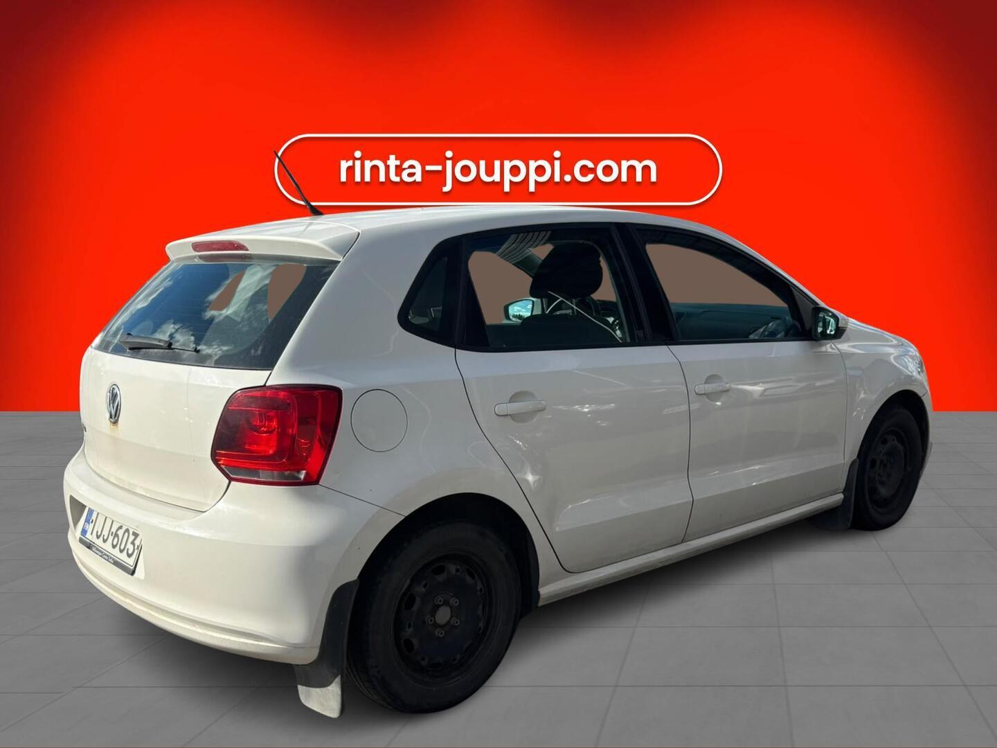 VOLKSWAGEN Polo 2010