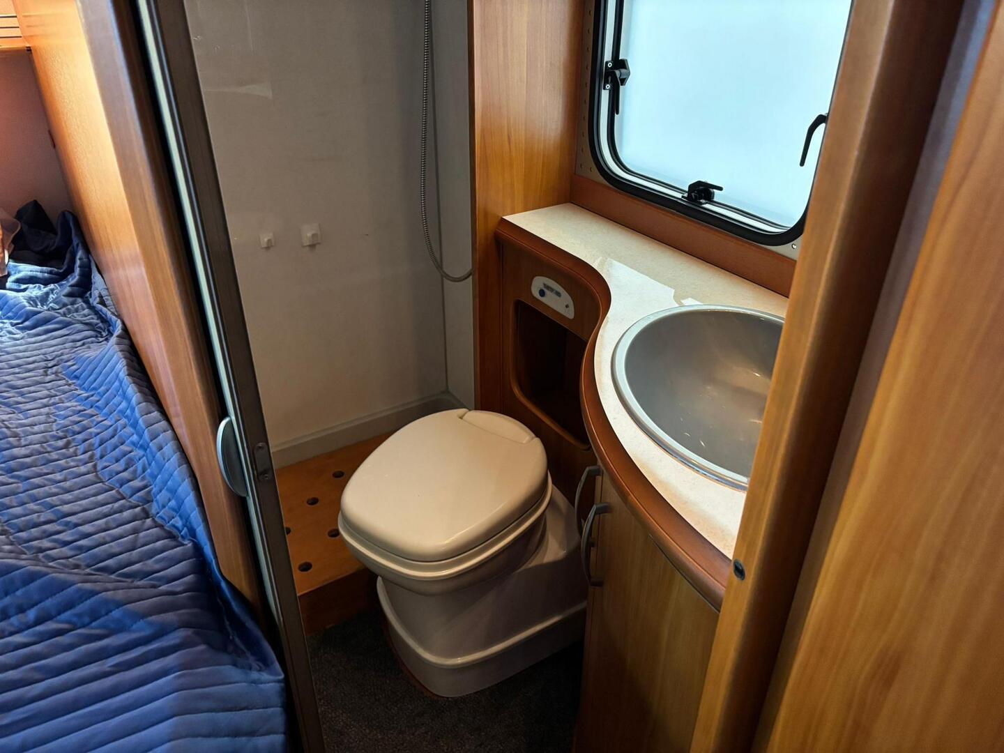 HOBBY SIESTA T 650 FLC 2008