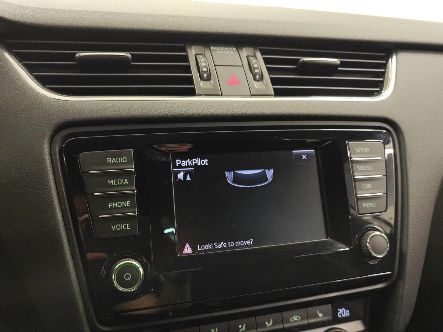 SKODA Octavia 2015