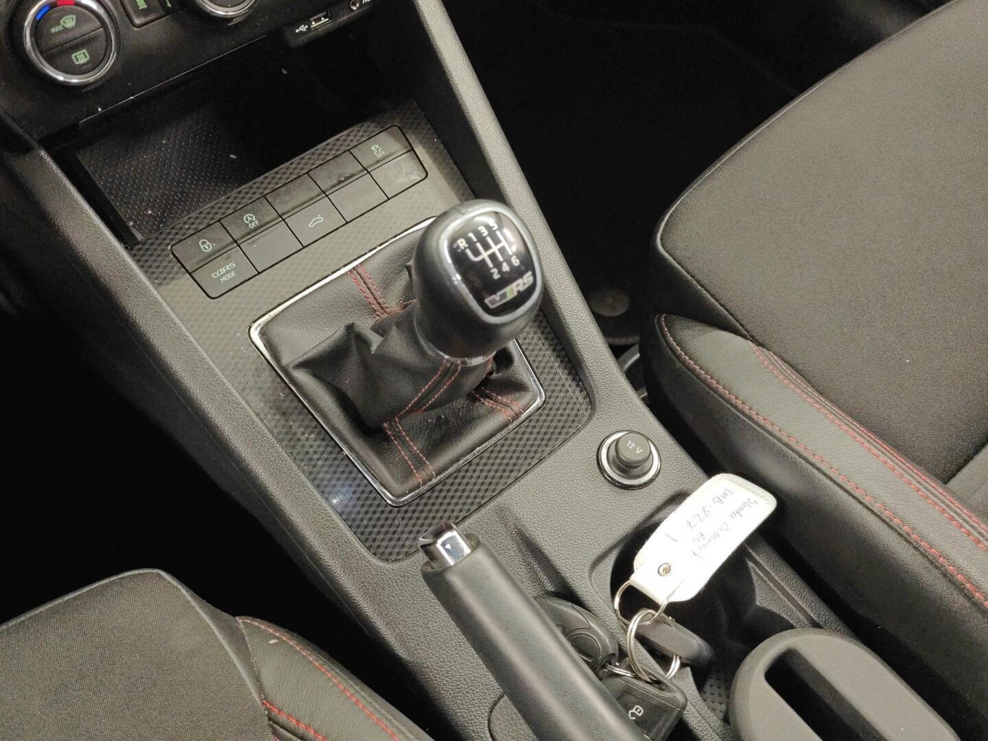 SKODA Octavia 2015