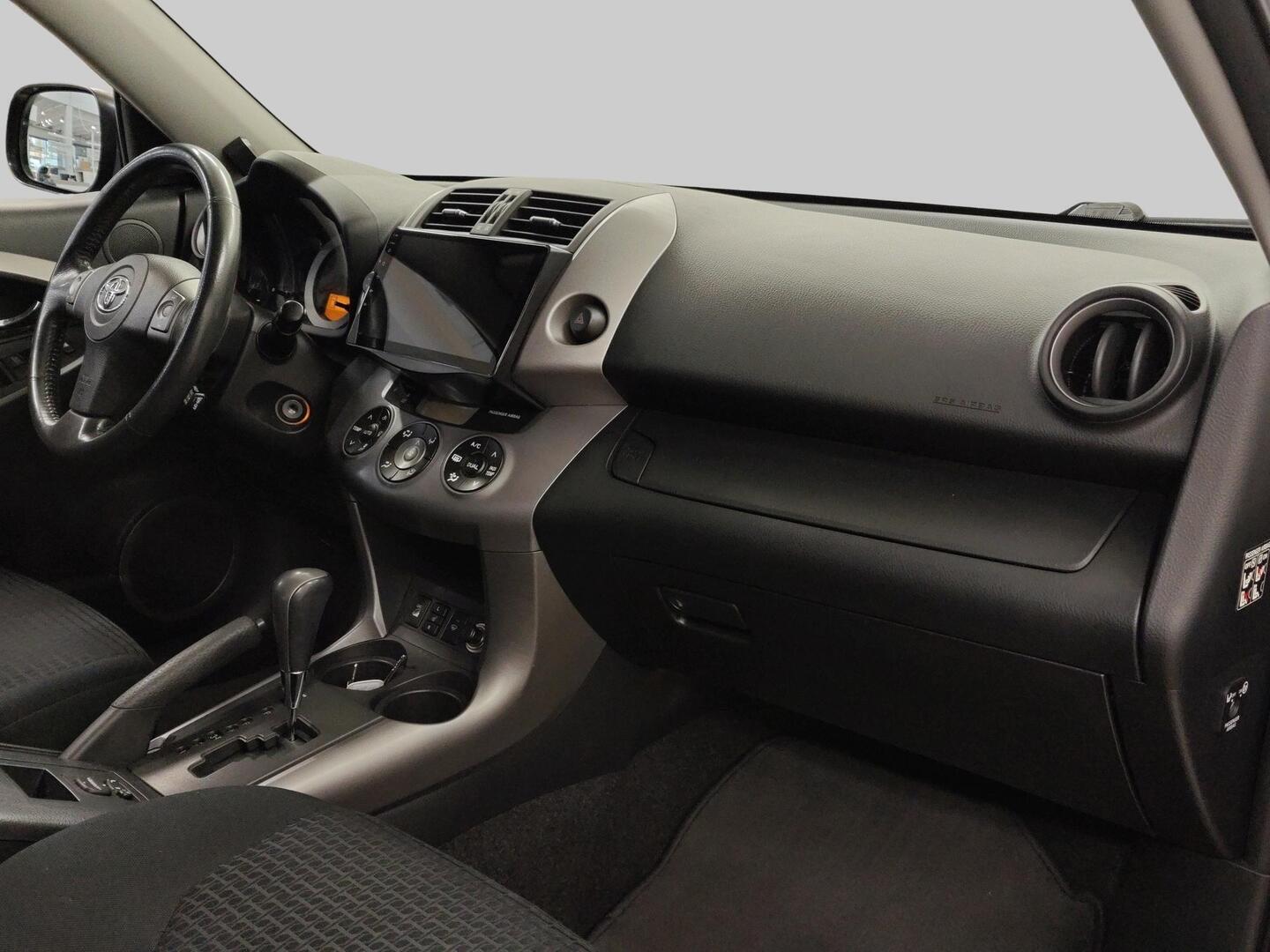 TOYOTA RAV4 2008