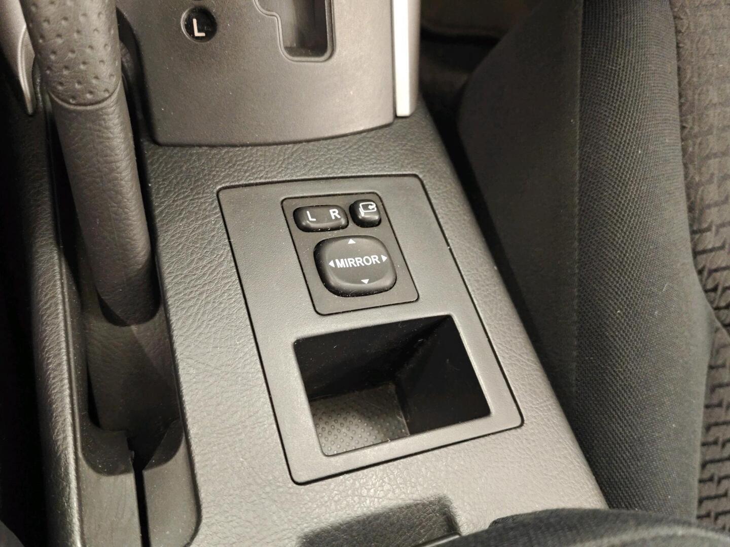 TOYOTA RAV4 2008