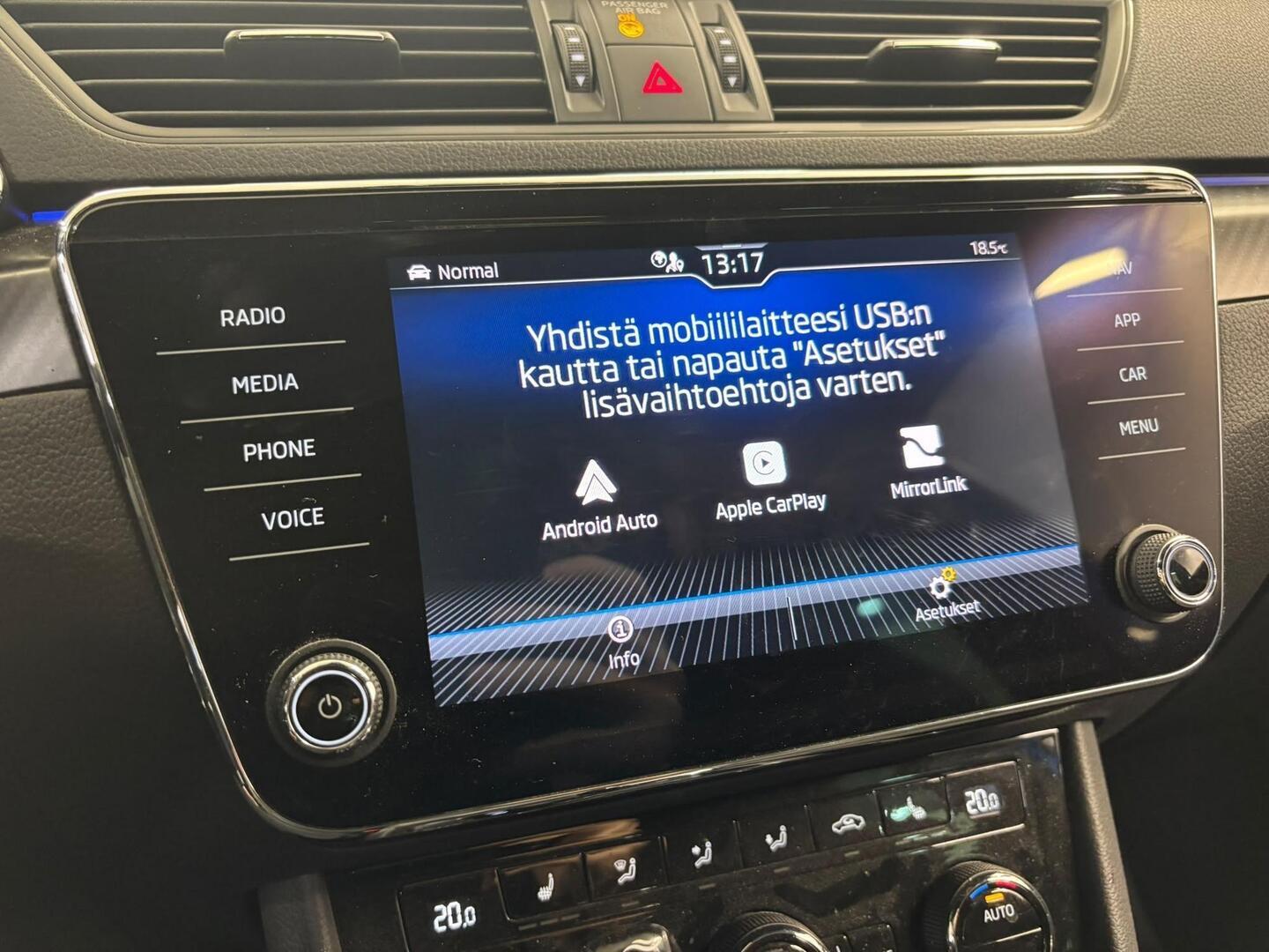 SKODA Superb 2022