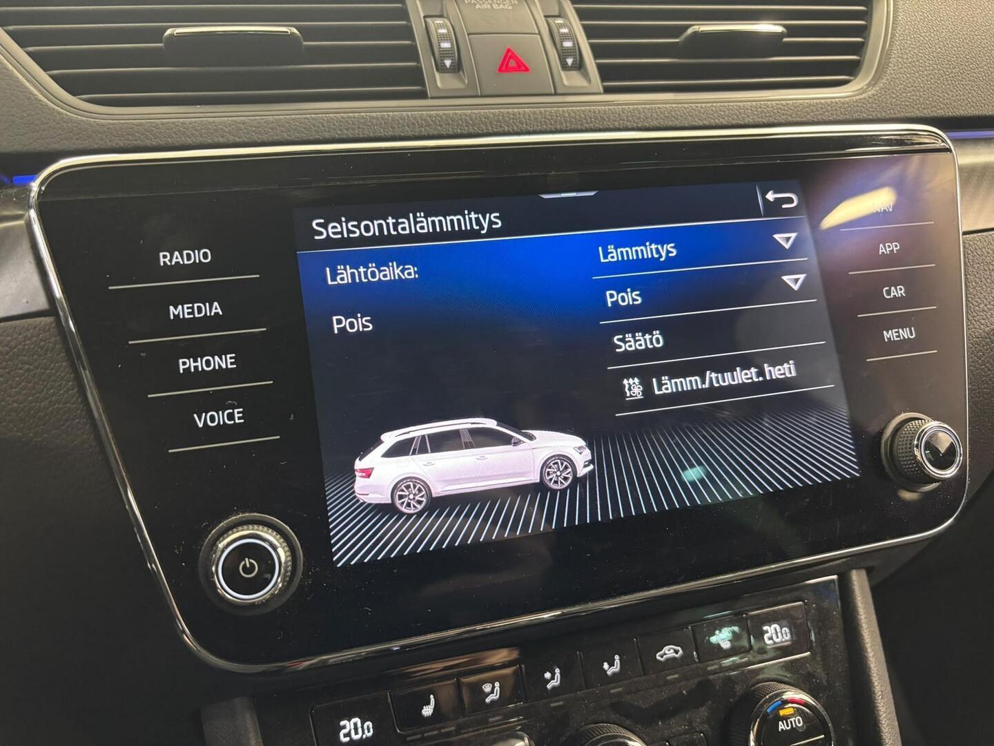 SKODA Superb 2022