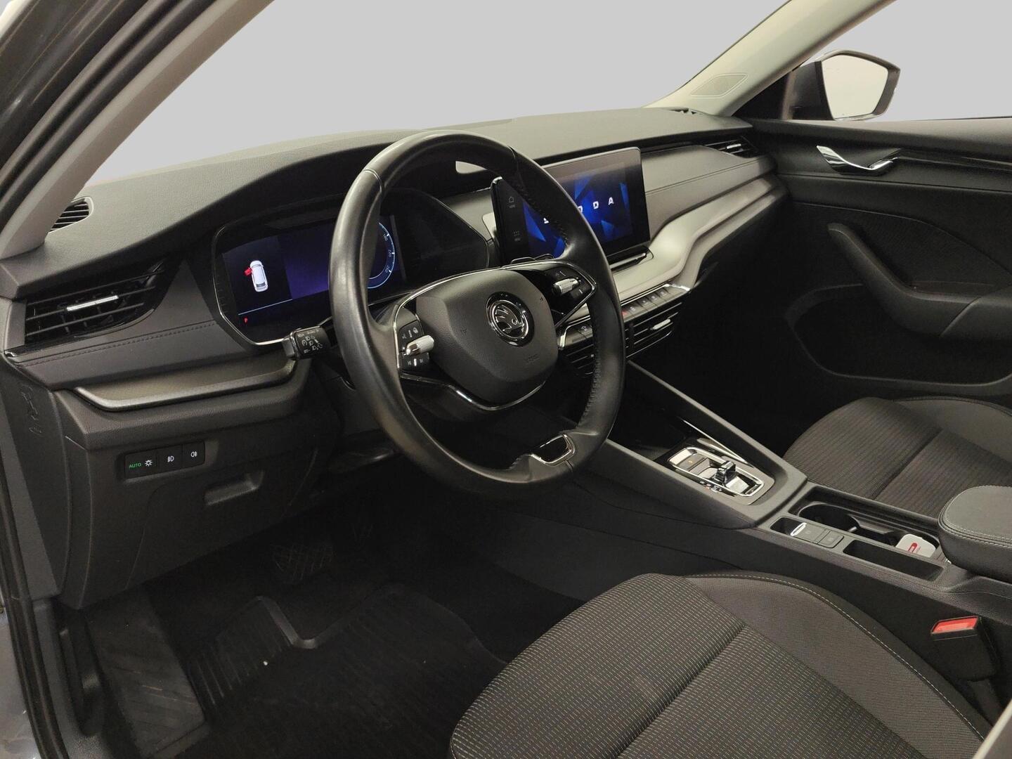 SKODA Octavia 2023