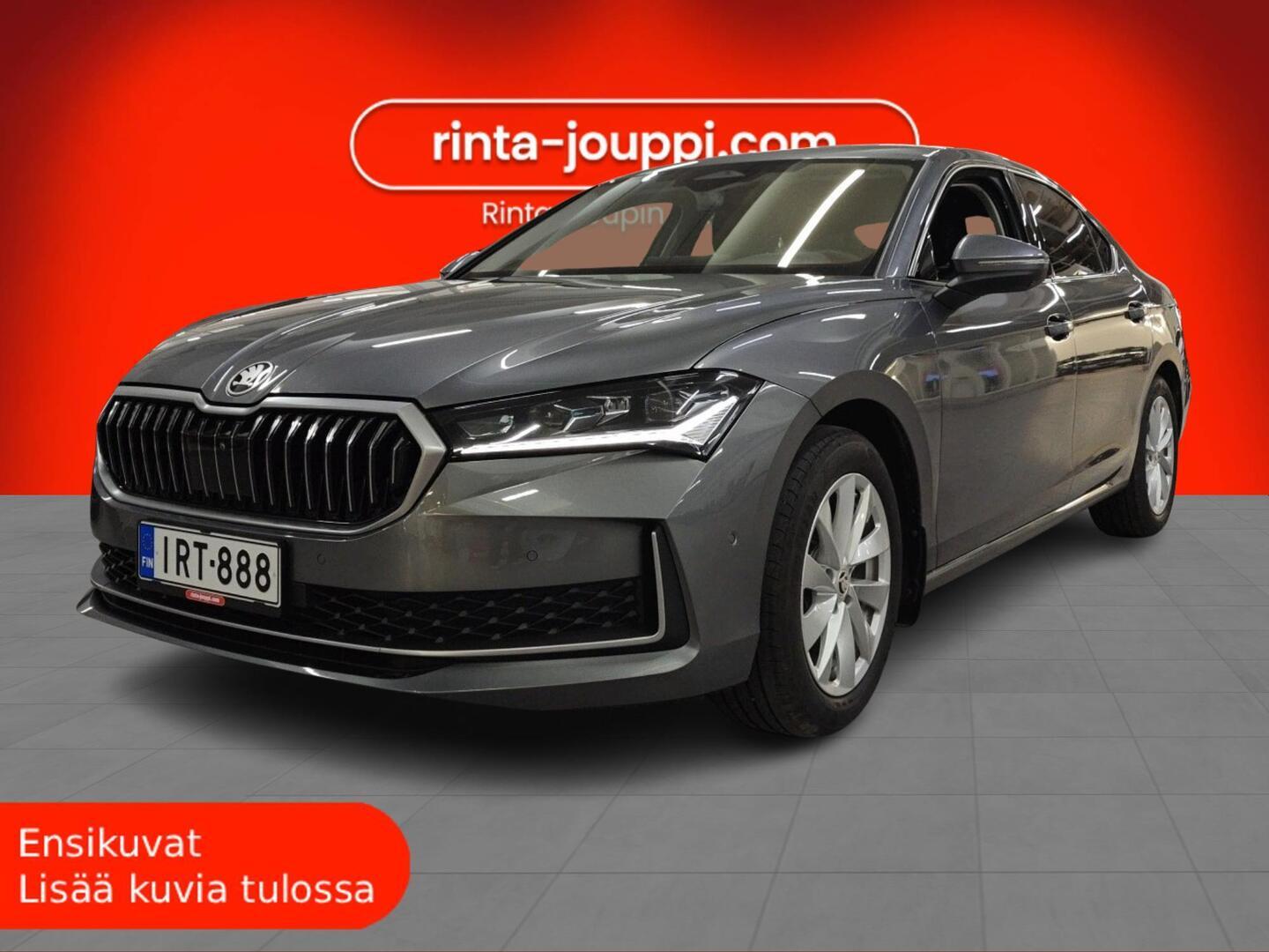 SKODA Superb 2025