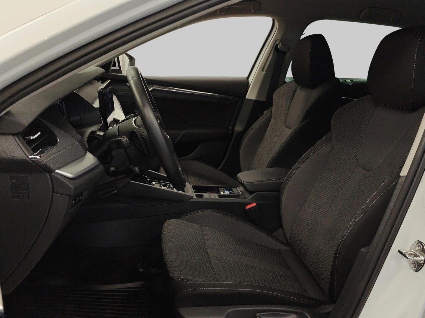 SKODA OCTAVIA 2024