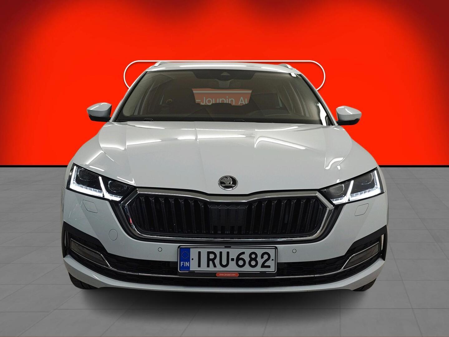SKODA OCTAVIA 2024
