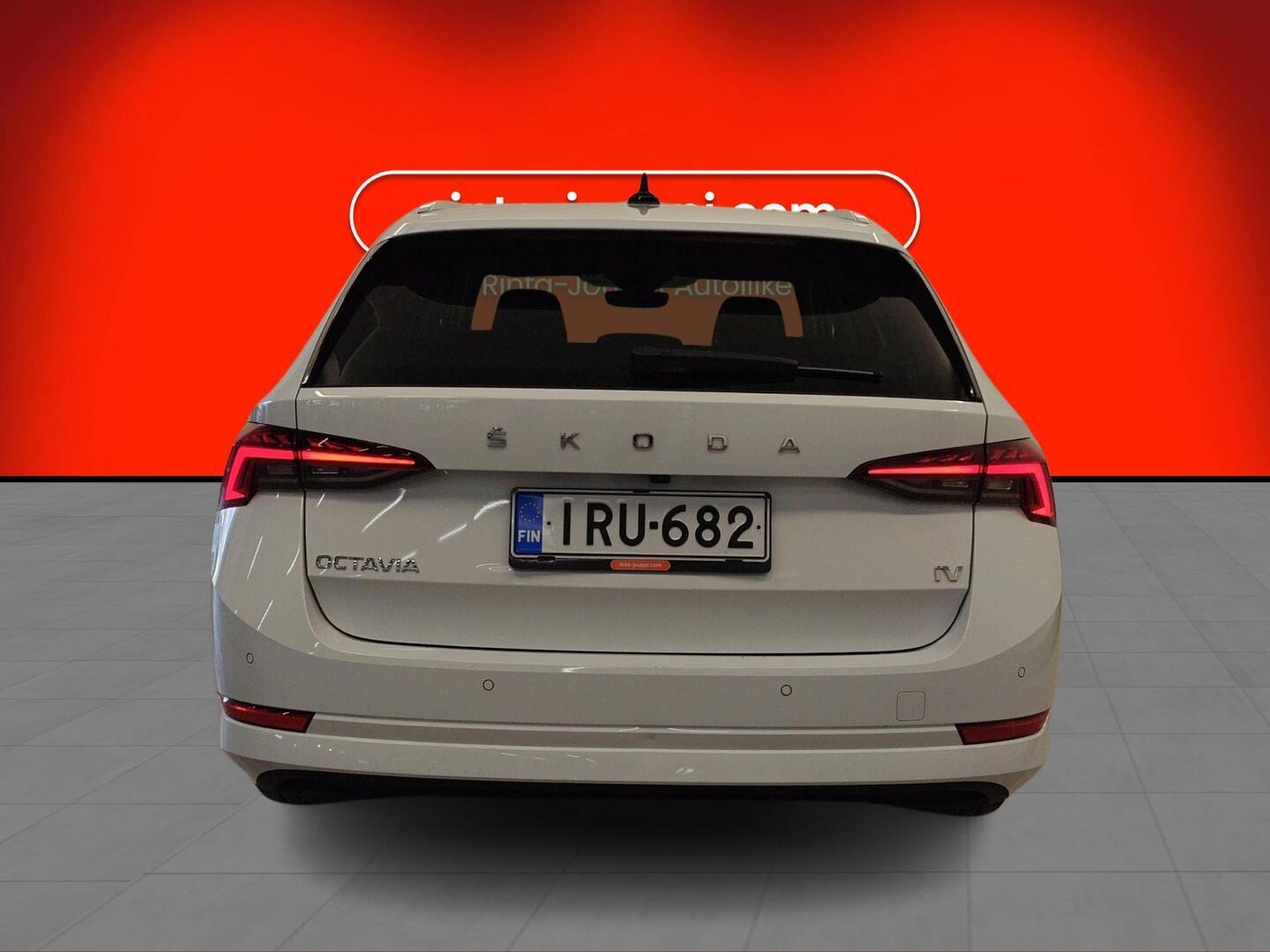 SKODA OCTAVIA 2024