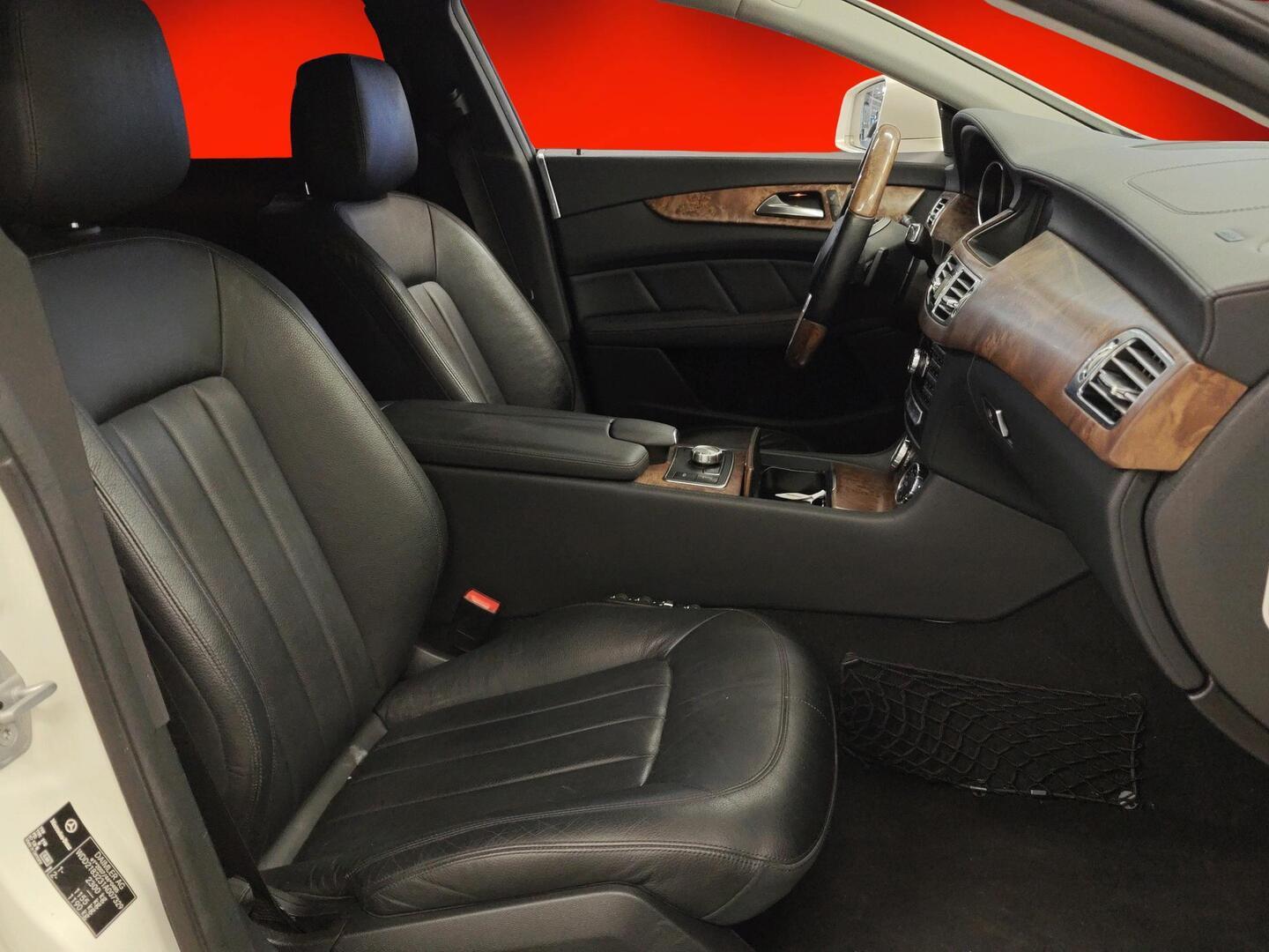 MERCEDES-BENZ CLS 2011