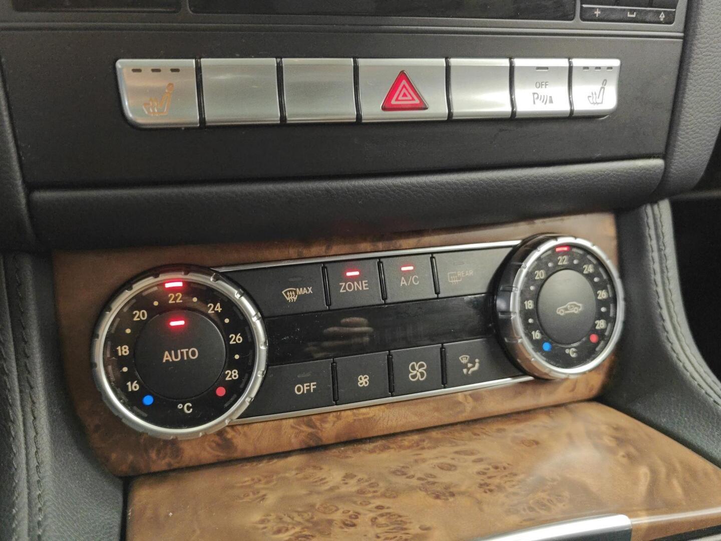 MERCEDES-BENZ CLS 2011