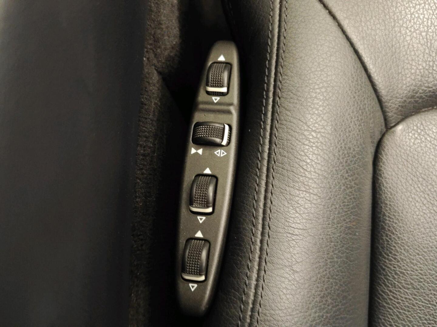 MERCEDES-BENZ CLS 2011