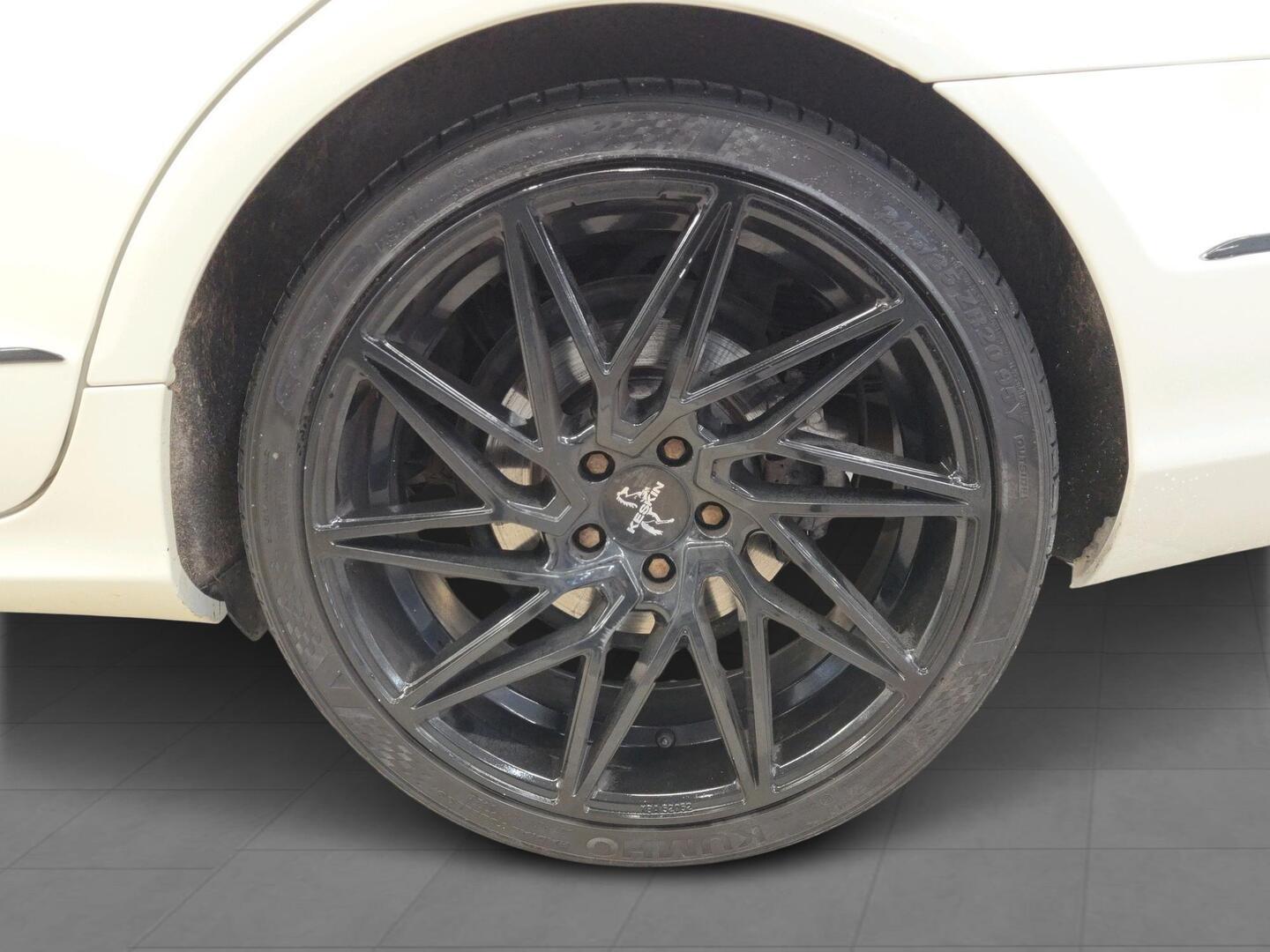 MERCEDES-BENZ CLS 2011