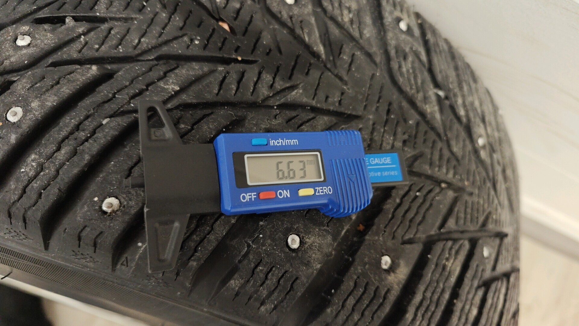 MERCEDES-BENZ CLS 2011