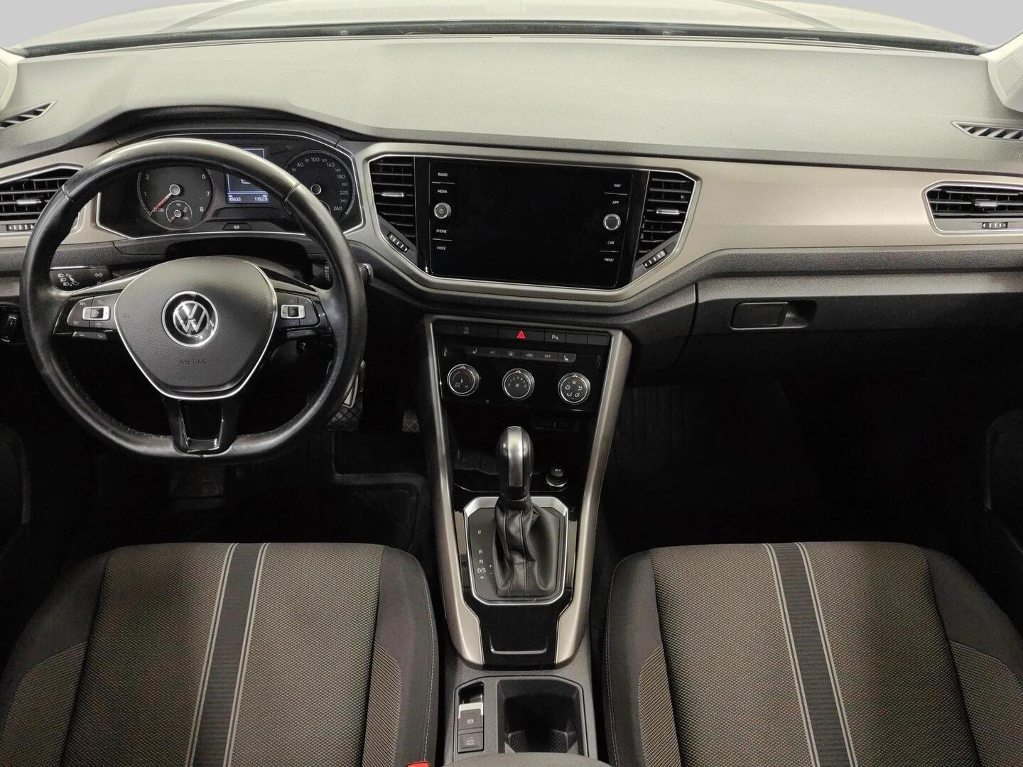 VOLKSWAGEN T-Roc 2021