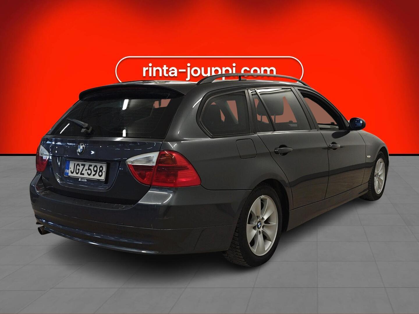 BMW 318 2007