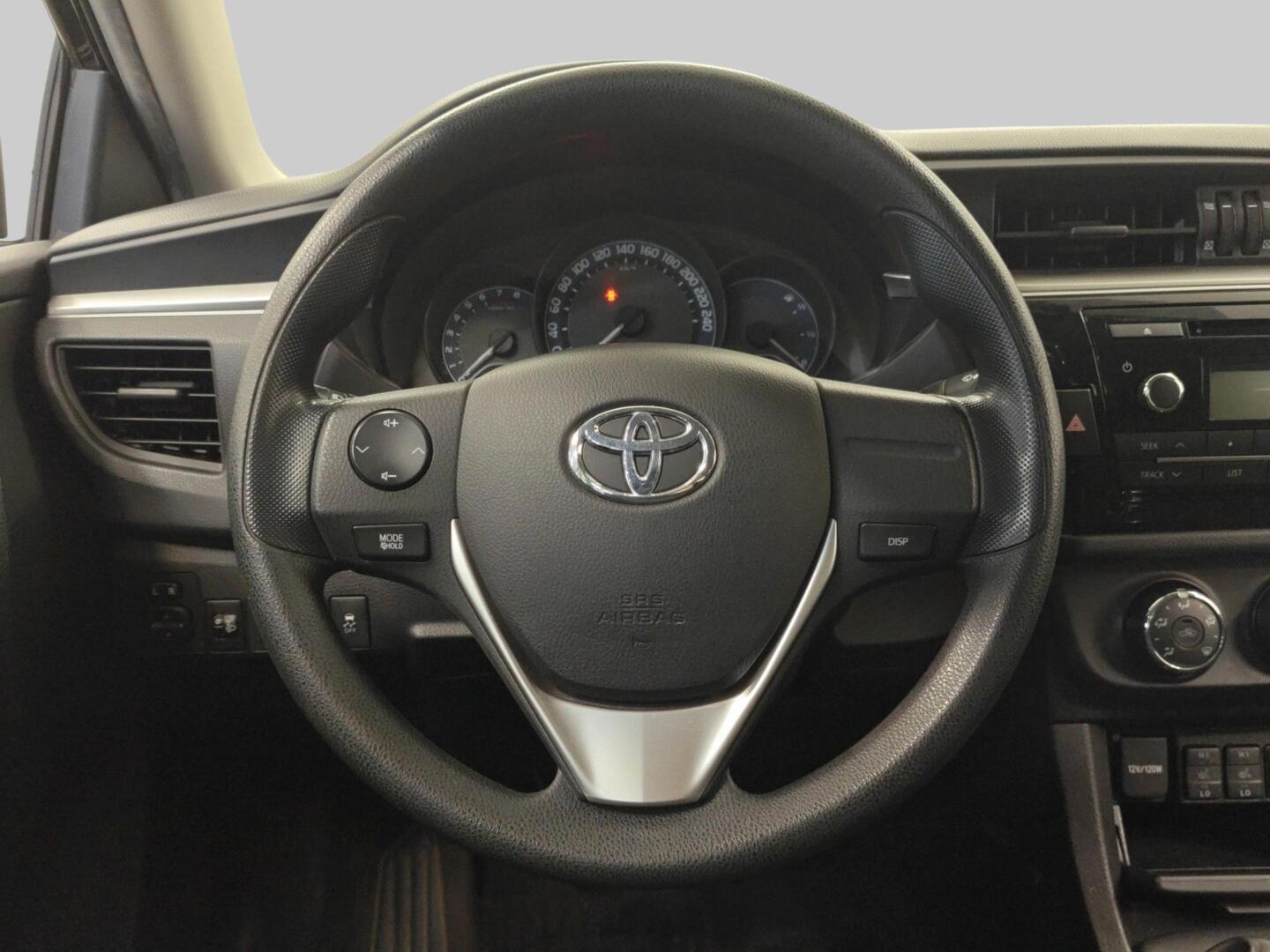 TOYOTA Corolla 2014