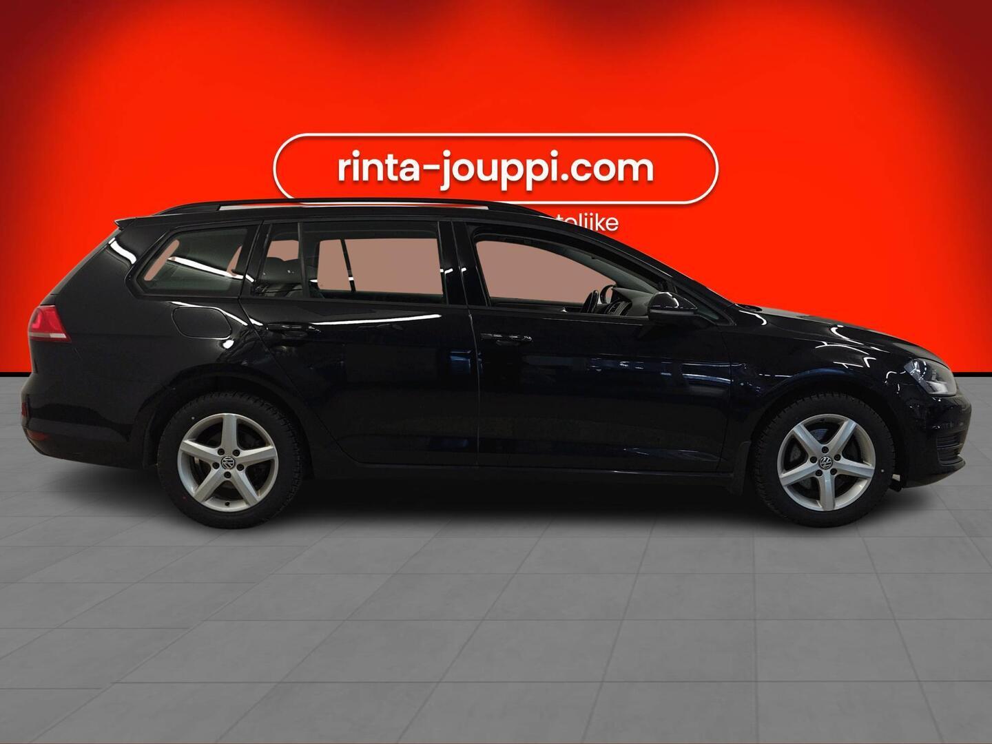 VOLKSWAGEN Golf 2014