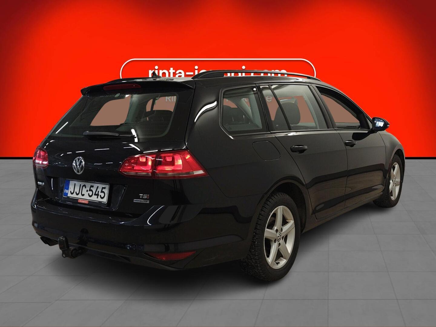 VOLKSWAGEN Golf 2014