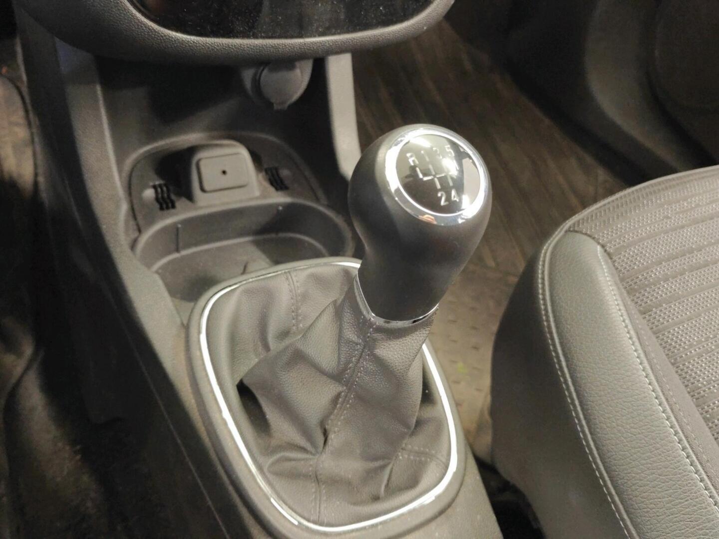 OPEL Corsa 2014